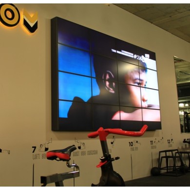 4x4 Video wall